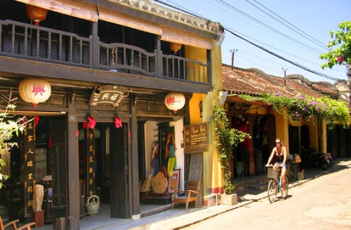 Hoi An old streets